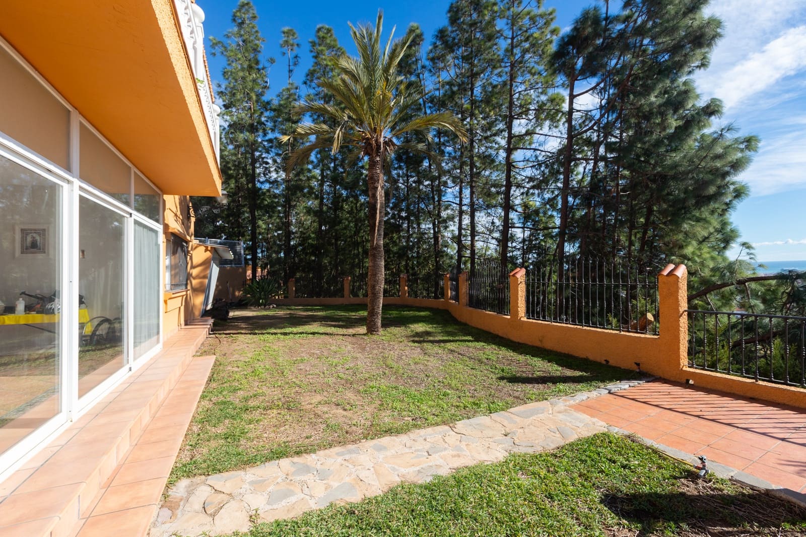 7 chambre Villa/Maison à vendre à Puerto de la Torre avec piscine garage - 1 799 000 € (Ref: 10131194)
