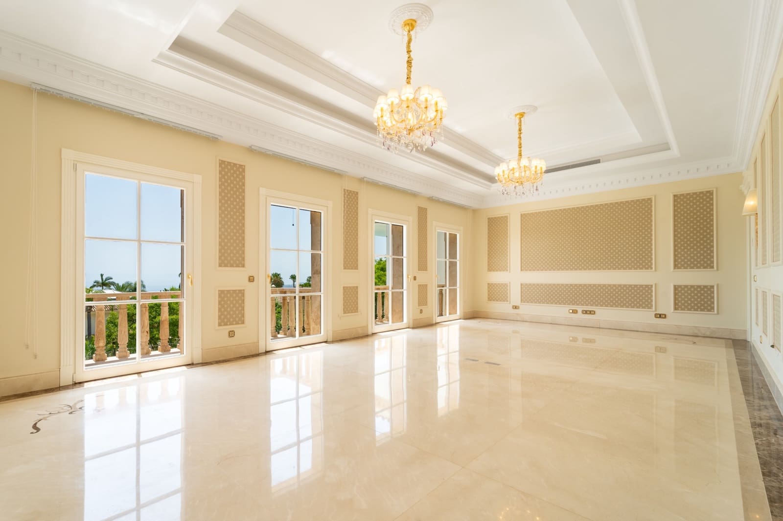 10 quarto Moradia para venda em Marbella com piscina garagem - 17 500 000 € (Ref: 10131205)