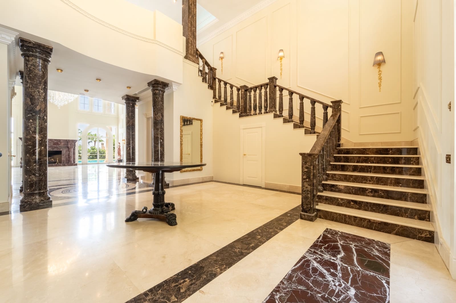 10 quarto Moradia para venda em Marbella com piscina garagem - 17 500 000 € (Ref: 10131205)