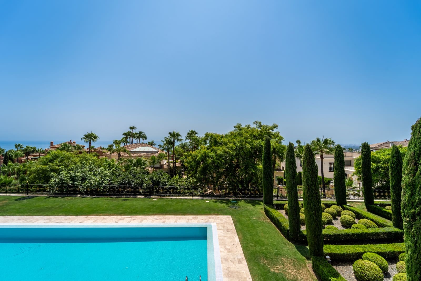 10 quarto Moradia para venda em Marbella com piscina garagem - 17 500 000 € (Ref: 10131205)