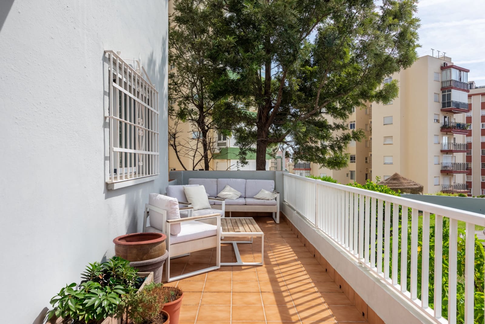 3 quarto Apartamento para venda em Fuengirola com piscina - 390 000 € (Ref: 10141673)