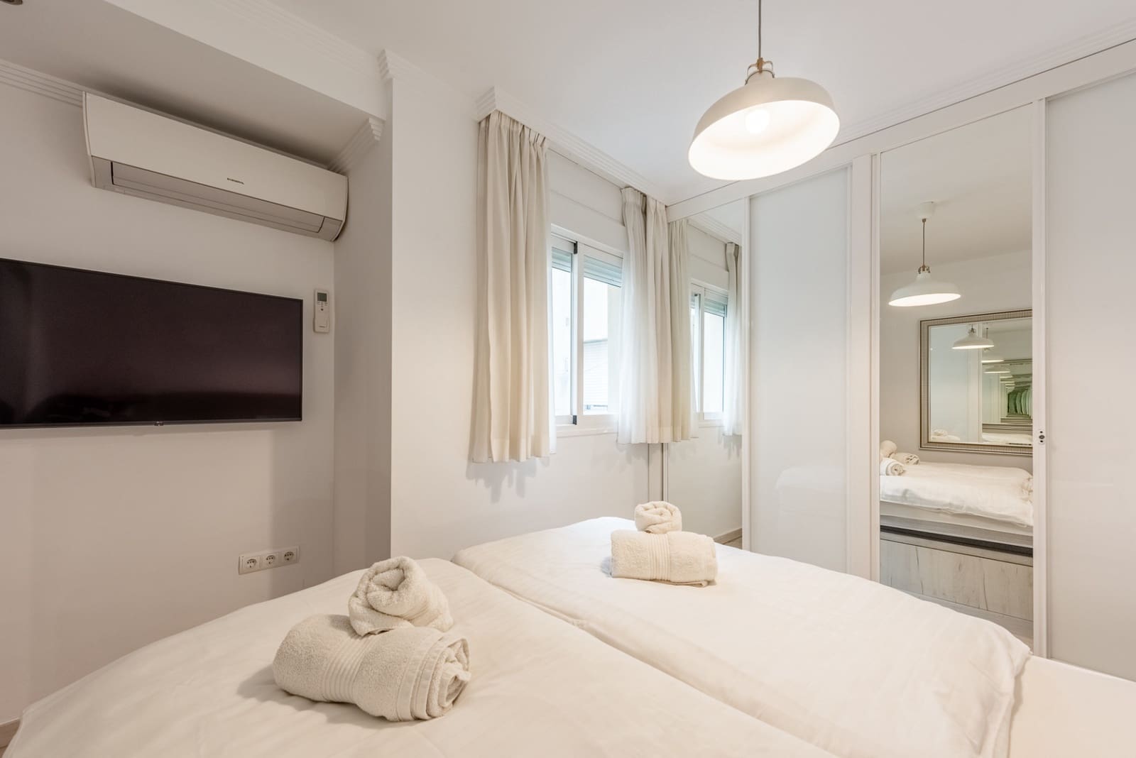 2 slaapkamer Appartement te koop in La Cala de Mijas - € 385.000 (Ref: 10141675)