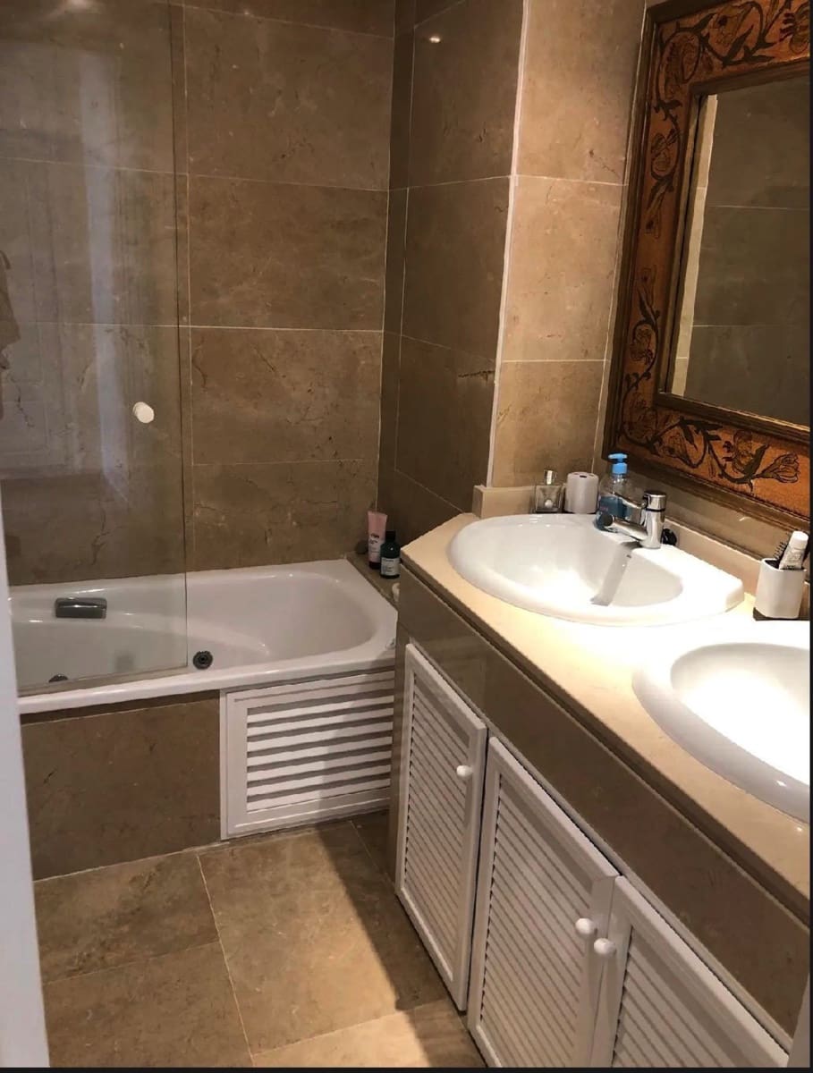 3 quarto Apartamento para venda em Manilva com piscina garagem - 549 000 € (Ref: 10145757)