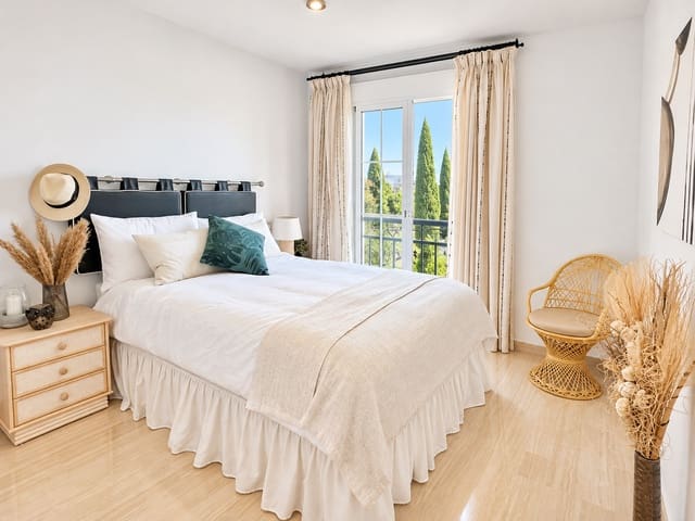 2 quarto Apartamento para venda em Mijas Costa, Mijas com piscina garagem - 359 000 € (Ref: 10160990)