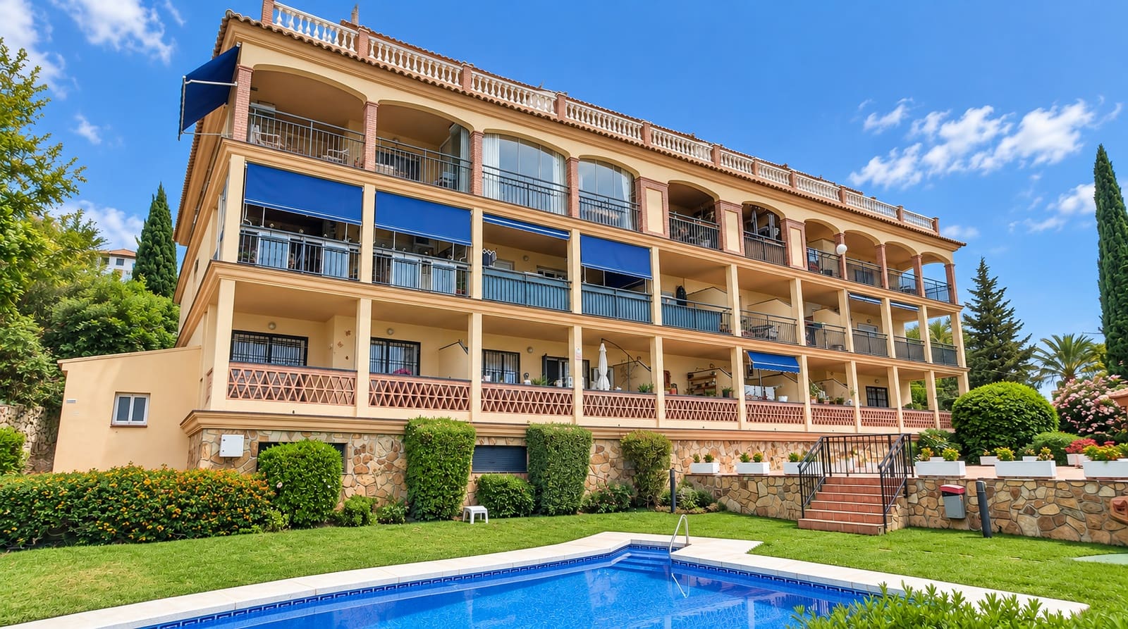 2 quarto Apartamento para venda em Mijas Costa com piscina garagem - 359 000 € (Ref: 10160990)