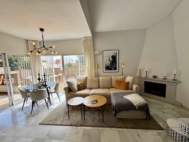 2 soverom Hus til salgs i Riviera del Sol, Mijas med svømmebasseng garasje - € 479 500 (Ref: 10168191)