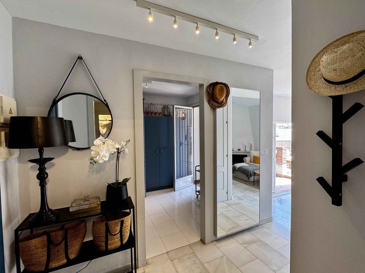 2 bedroom Townhouse for sale in Riviera del Sol with pool garage - € 479,500 (Ref: 10168191)