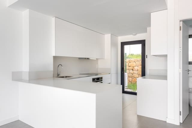 3 camera da letto Villetta Bifamiliare in vendita in Atalaya-Isdabe, Estepona con piscina garage - 695.000 € (Rif: 10170537)