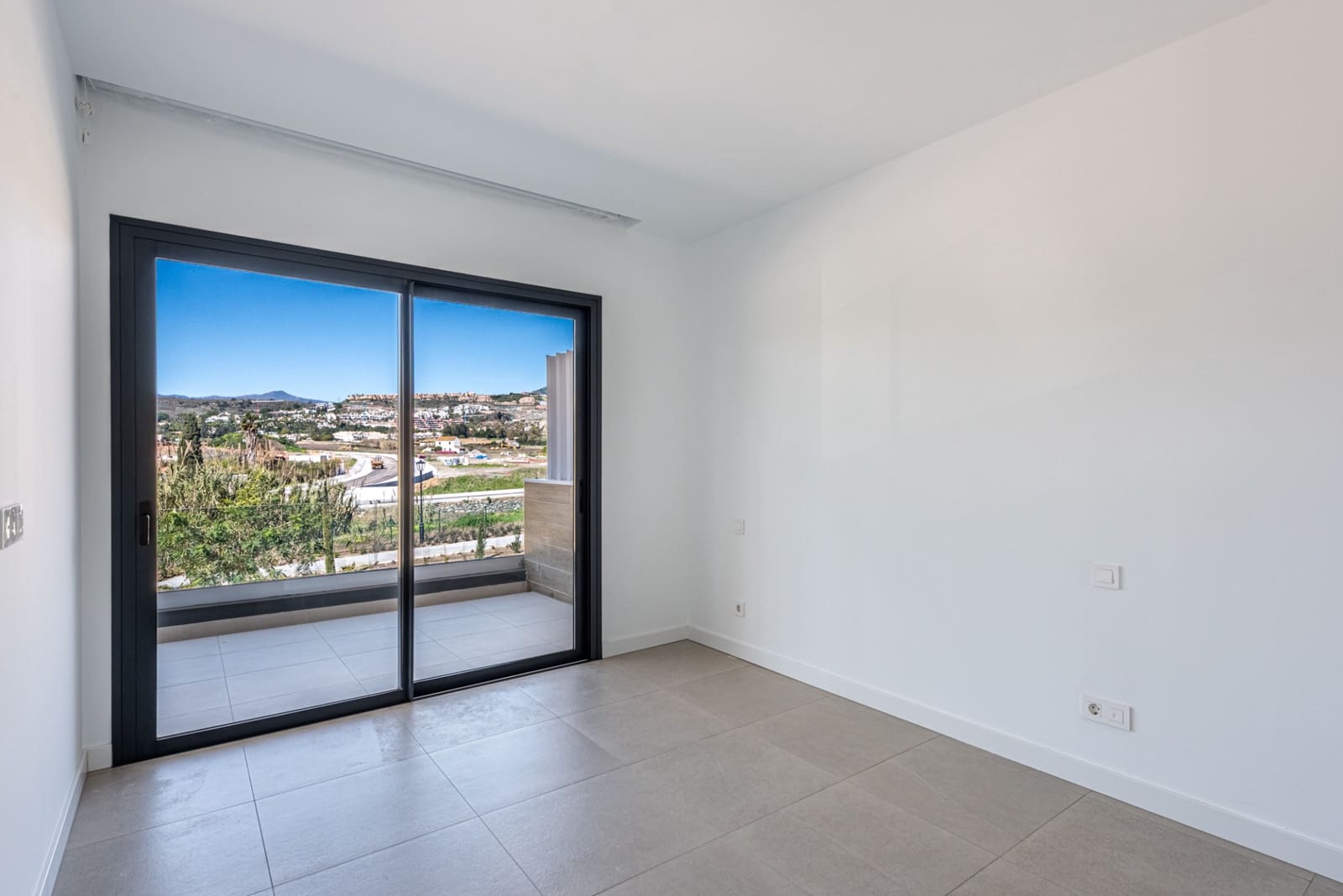3 camera da letto Villetta Bifamiliare in vendita in Atalaya-Isdabe con piscina garage - 695.000 € (Rif: 10170537)