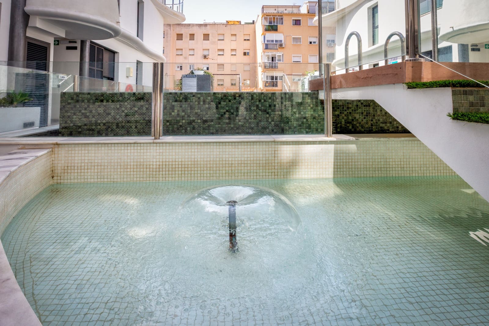 2 bedroom Penthouse for sale in Estepona with pool garage - € 925,000 (Ref: 10170548)