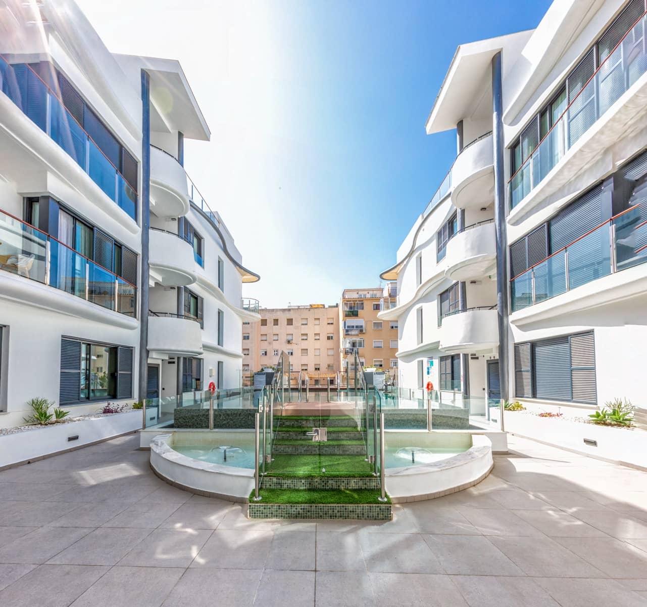 2 bedroom Penthouse for sale in Estepona with pool garage - € 925,000 (Ref: 10170548)
