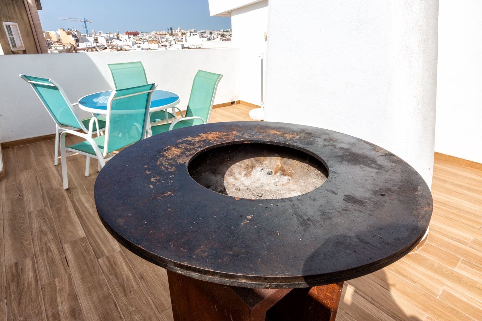 2 bedroom Penthouse for sale in Estepona with pool garage - € 925,000 (Ref: 10170548)