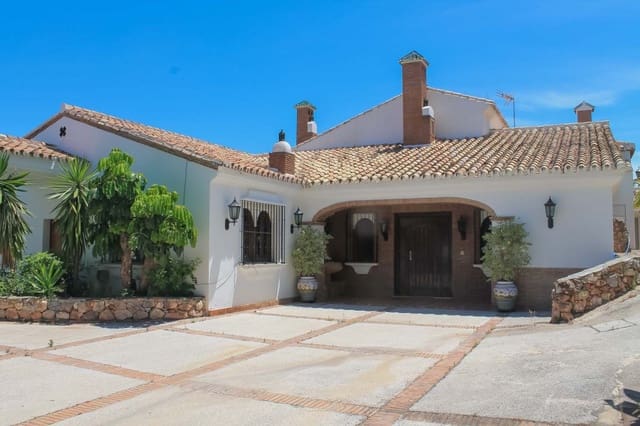 13 Zimmer Villa zu verkaufen in Alhaurín el Grande mit Pool - 3.600.000 € (Ref: 6126525)