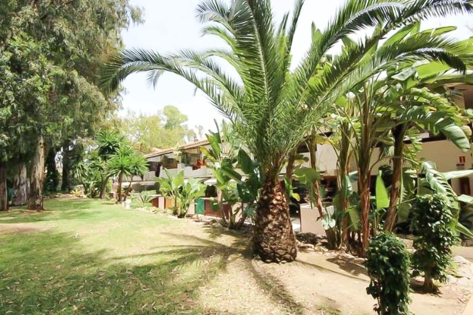 2 bedroom Apartment for sale in Marbella with pool garage - € 485,000 (Ref: 7304070)