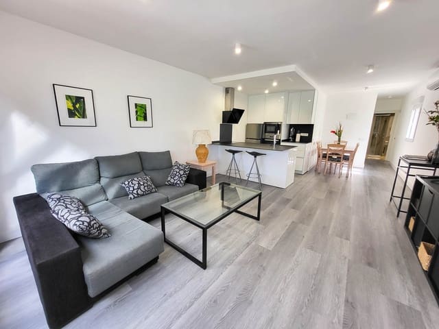 2 sypialnia Apartament na sprzedaż w Marbella z basenem garażem - 485 000 € (Ref: 7304070)