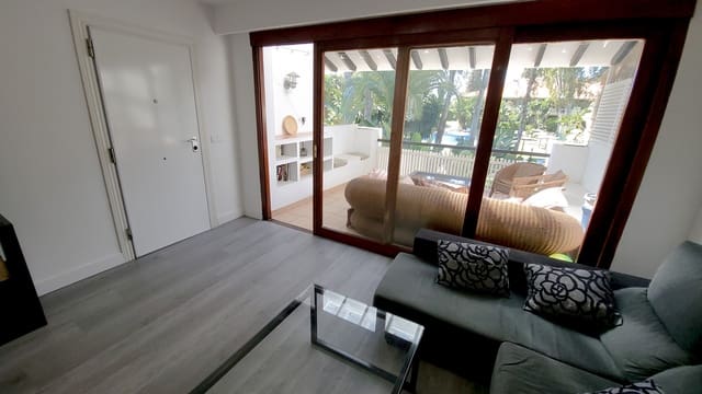 2 sypialnia Apartament na sprzedaż w Marbella z basenem garażem - 485 000 € (Ref: 7304070)