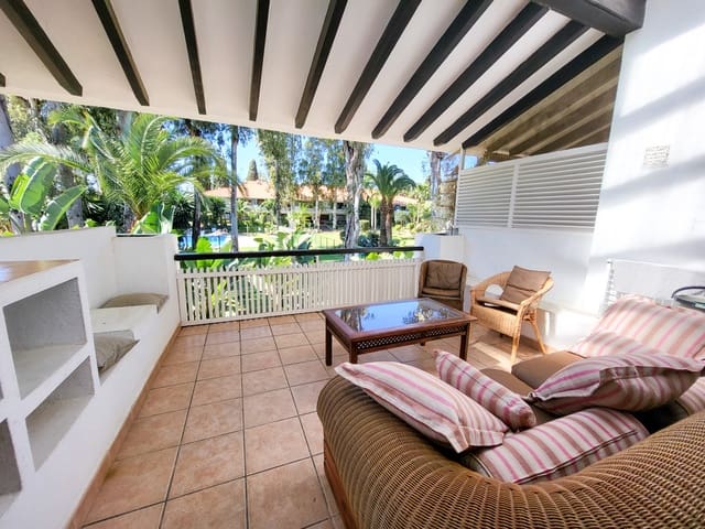 2 sypialnia Apartament na sprzedaż w Marbella z basenem garażem - 485 000 € (Ref: 7304070)