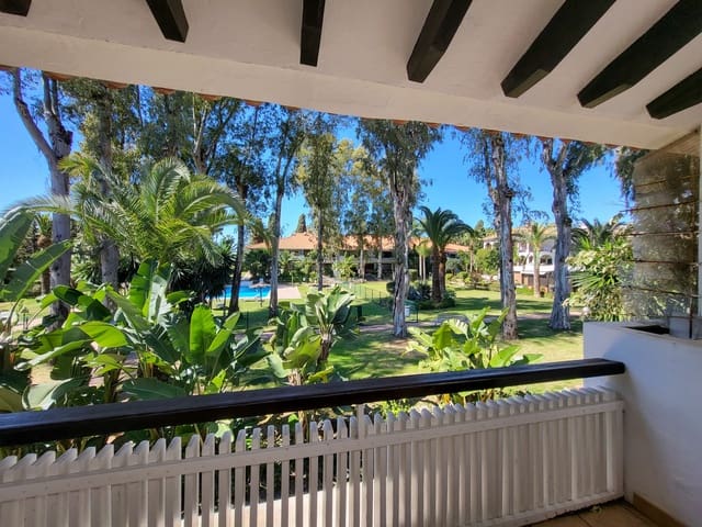 2 sypialnia Apartament na sprzedaż w Marbella z basenem garażem - 485 000 € (Ref: 7304070)