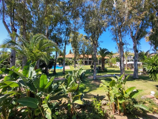 2 sypialnia Apartament na sprzedaż w Marbella z basenem garażem - 485 000 € (Ref: 7304070)