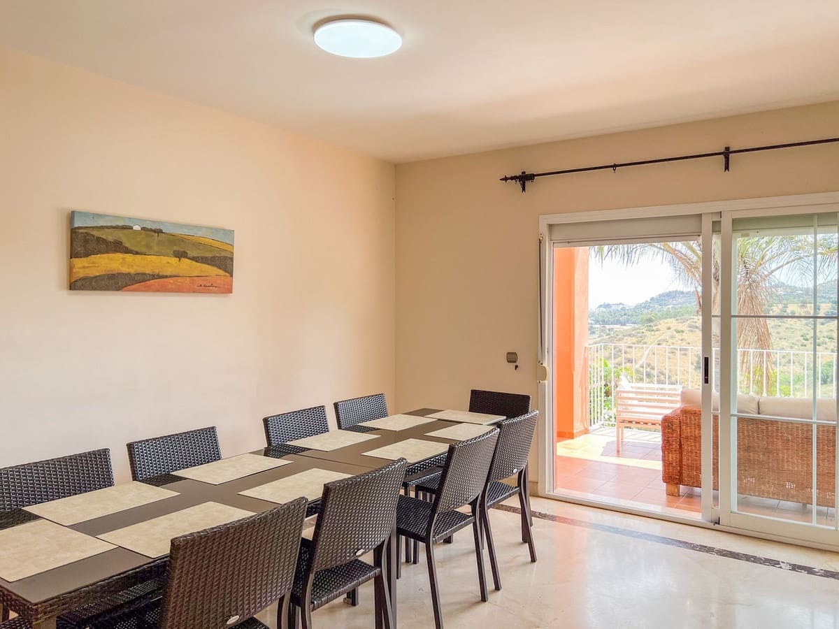 4 Zimmer Villa zu verkaufen in Mijas Costa mit Pool Garage - 850.000 € (Ref: 7696587)