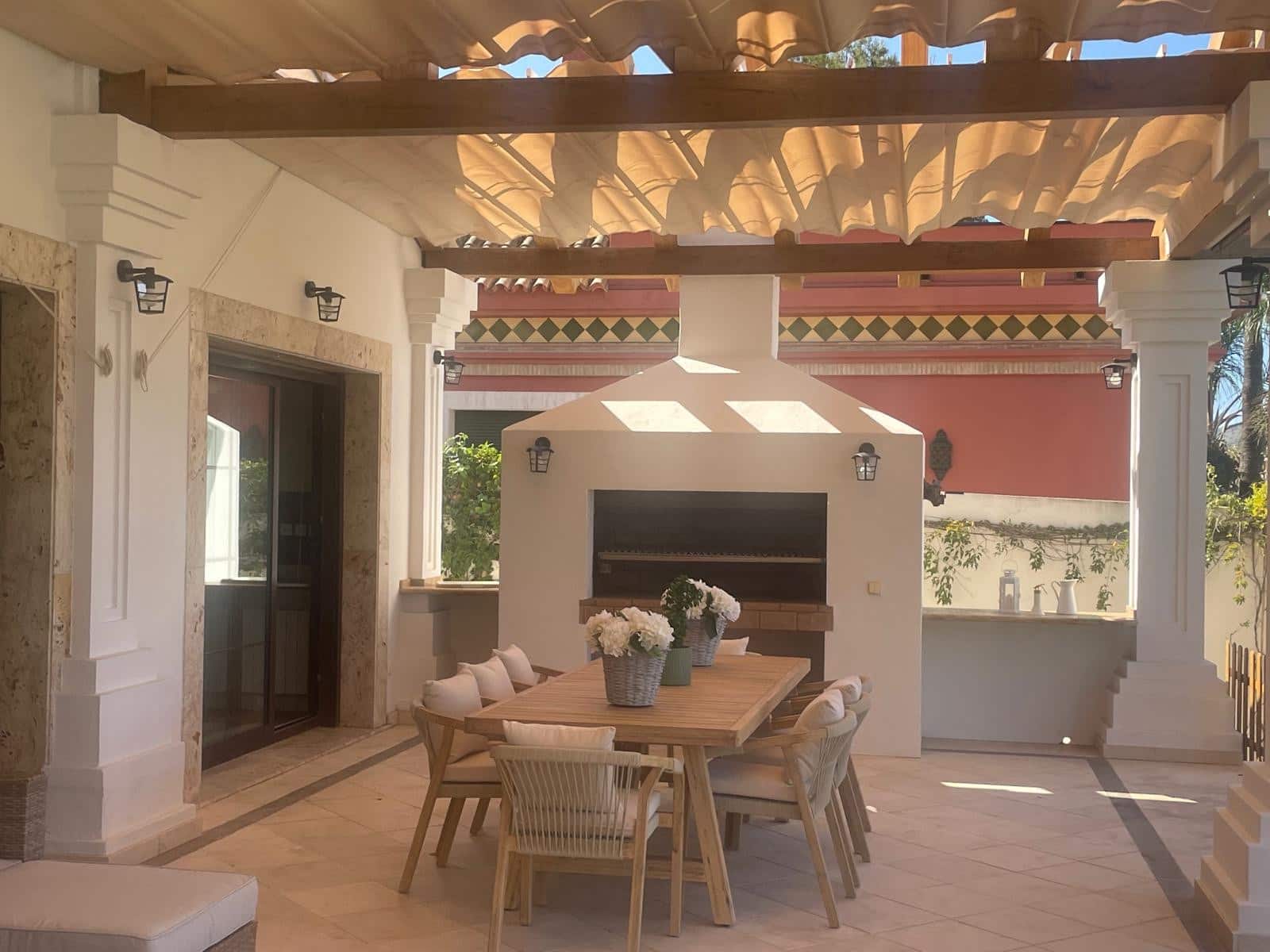 5 soveværelse Villa til salg i Mijas Costa med swimmingpool garage - € 1.600.000 (Ref: 7830050)