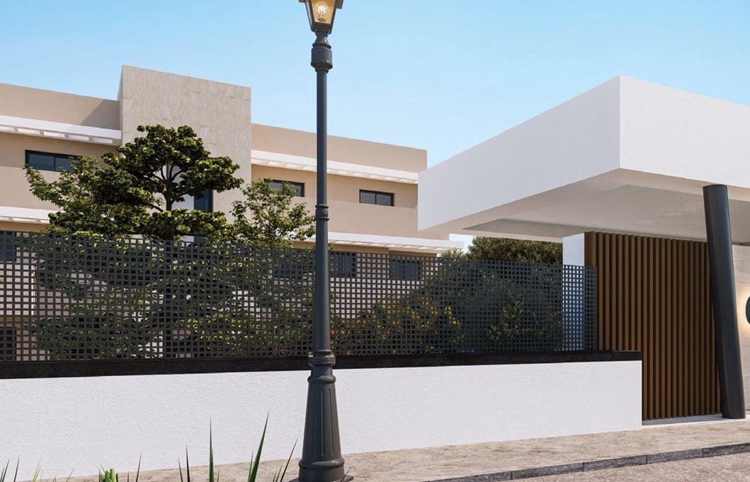 2 bedroom Apartment for sale in Estepona with pool garage - € 444,000 (Ref: 8178047)