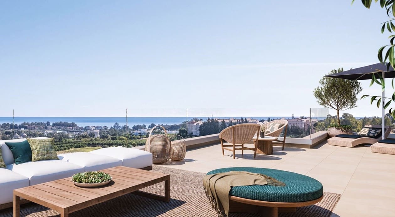 2 bedroom Apartment for sale in Estepona with pool garage - € 444,000 (Ref: 8178047)