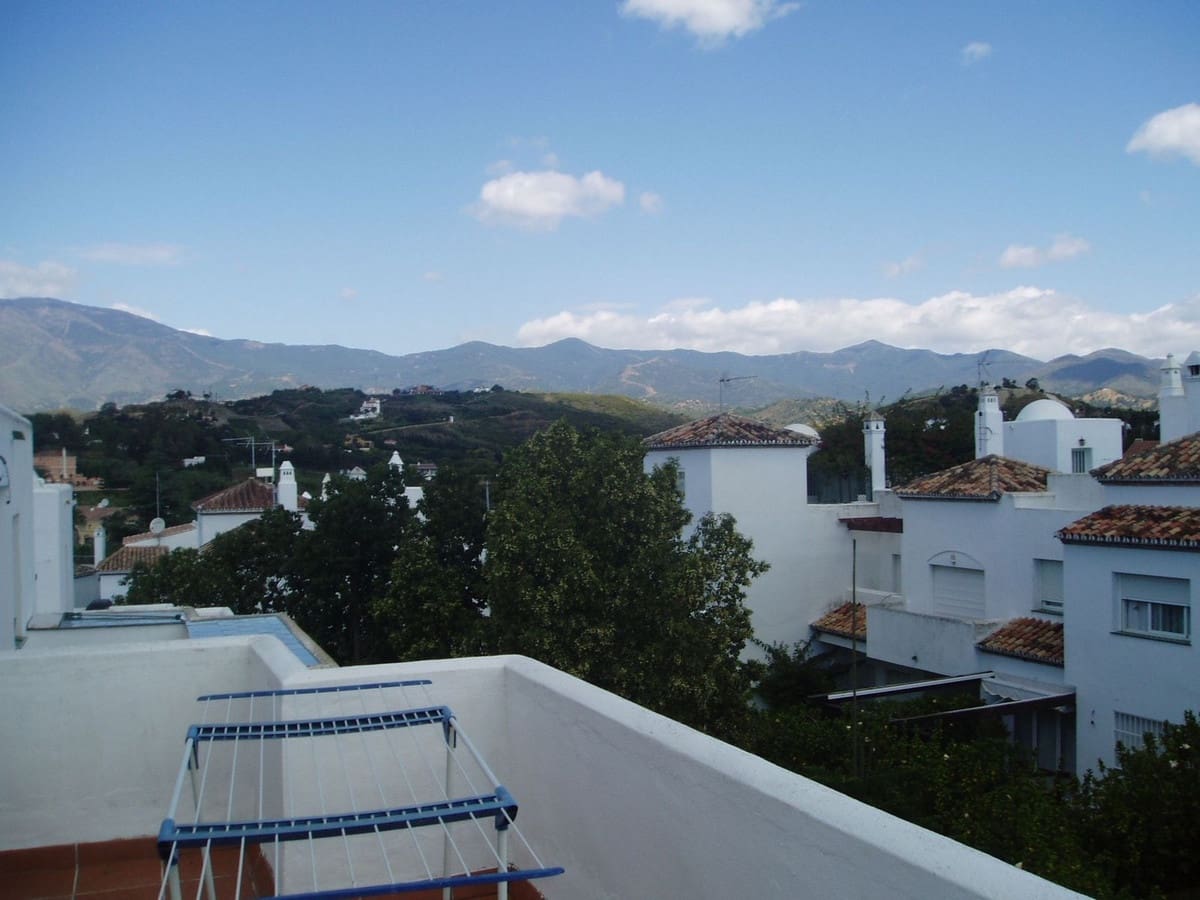 Casa de 5 habitaciones en Estepona en venta con piscina garaje - 435.000 € (Ref: 8344734)