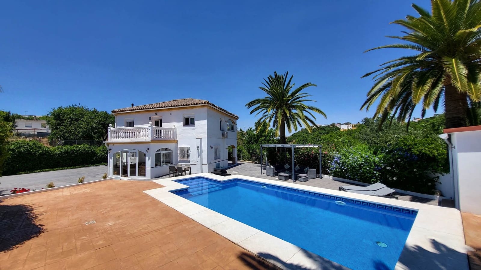 5 soveværelse Finca/Landehus til salg i Coin med swimmingpool garage - € 629.000 (Ref: 8404756)