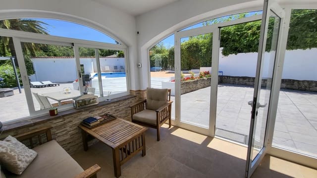 5 makuuhuone Maalaistalo myytävänä paikassa Coín mukana uima-altaan 
autotalli - 629 000 € (Ref: 8404756)