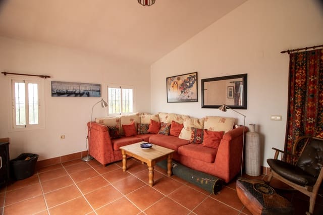 3 sypialnia Finka/Dom wiejski na sprzedaż w Alora - 345 000 € (Ref: 8409494)