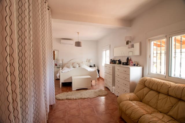 3 soverom Villa til salgs i Alora - € 395 000 (Ref: 8434060)