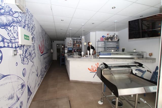 4 bedroom Guesthouse/B & B for sale in Marbella Centro, Marbella - € 1,250,000 (Ref: 8434089)