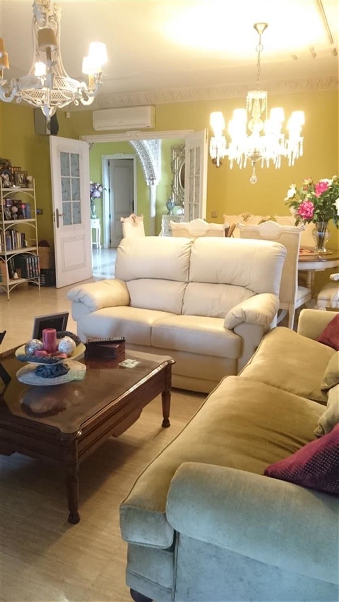 3 Zimmer Villa zu verkaufen in Mijas Costa - 975.000 € (Ref: 8467799)