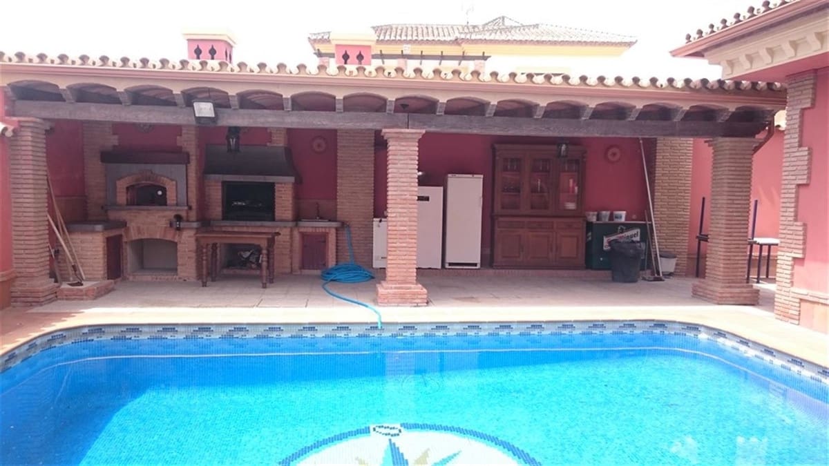 3 makuuhuone Huvila myytävänä paikassa Mijas Costa - 899 000 € (Ref: 8467799)