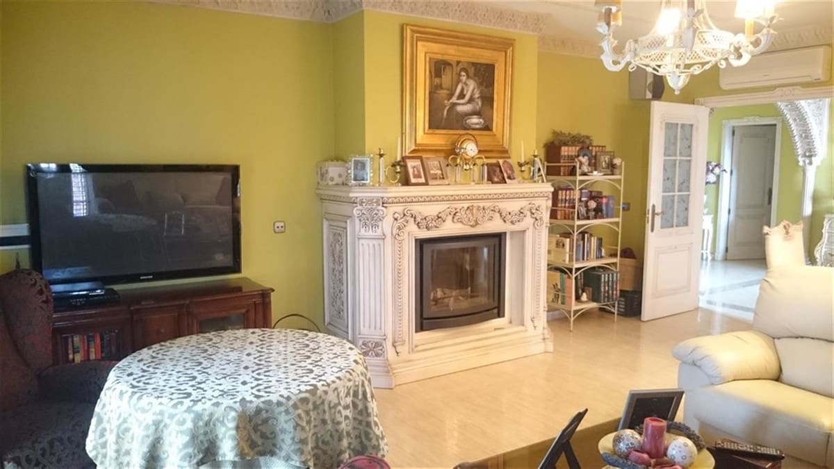 3 makuuhuone Huvila myytävänä paikassa Mijas Costa - 899 000 € (Ref: 8467799)