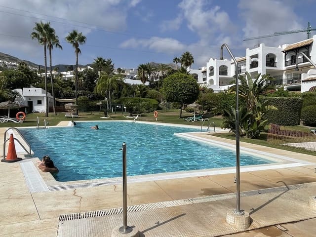 2 bedroom Apartment for sale in Benalmádena pueblo, Benalmádena with pool - € 479,000 (Ref: 8527656)