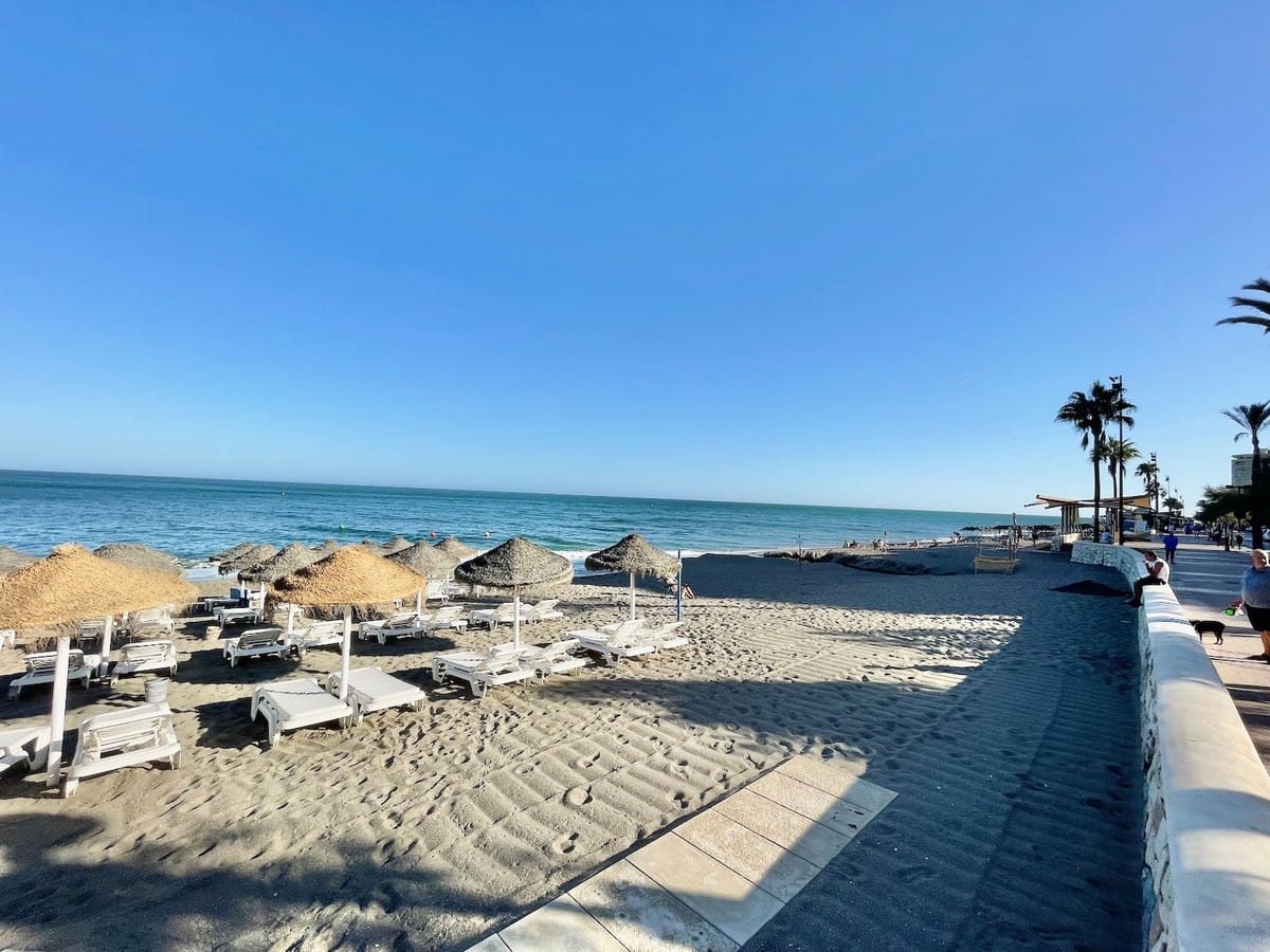 5 soverom Villa til salgs i Fuengirola med garasje - € 1 030 000 (Ref: 8671678)