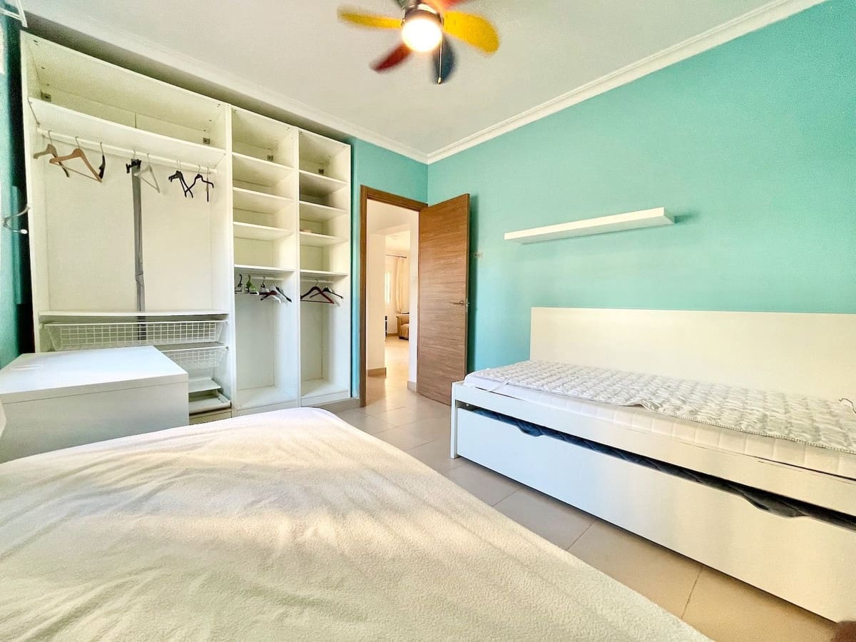 5 slaapkamer Villa te koop in Fuengirola met garage - € 750.000 (Ref: 8671678)