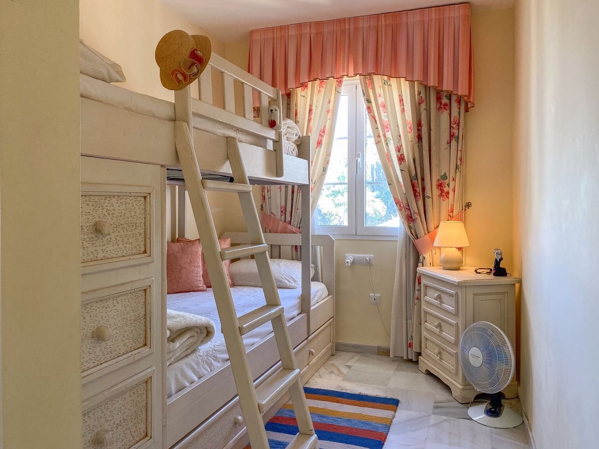 3 bedroom Penthouse for sale in Mijas Costa with pool garage - € 385,000 (Ref: 8682009)