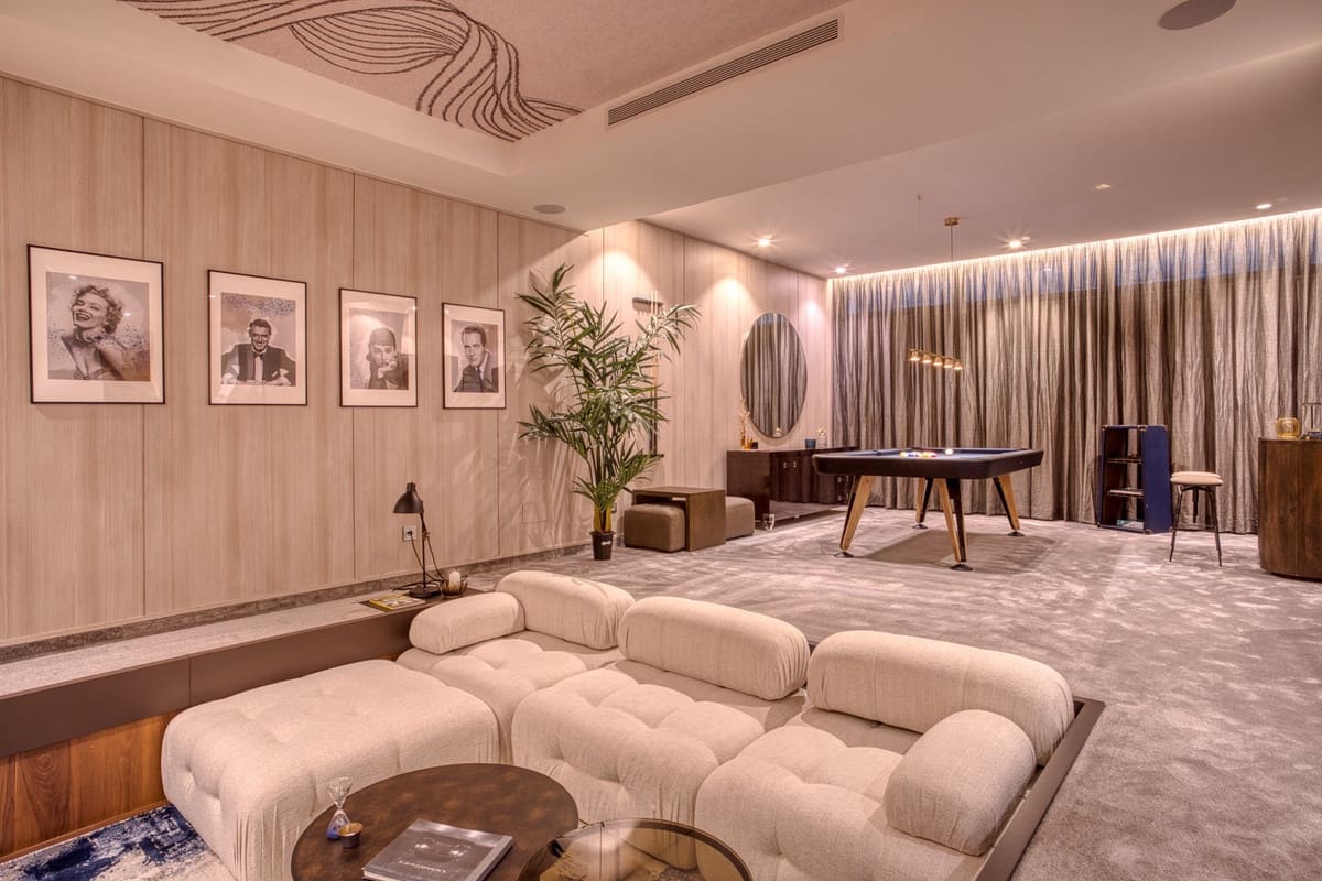 4 bedroom Apartment for sale in Marbella with pool garage - € 3,950,000 (Ref: 8699471)