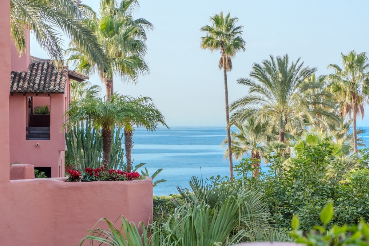 3 Zimmer Penthouse zu verkaufen in Estepona mit Pool Garage - 1.900.000 € (Ref: 8735236)