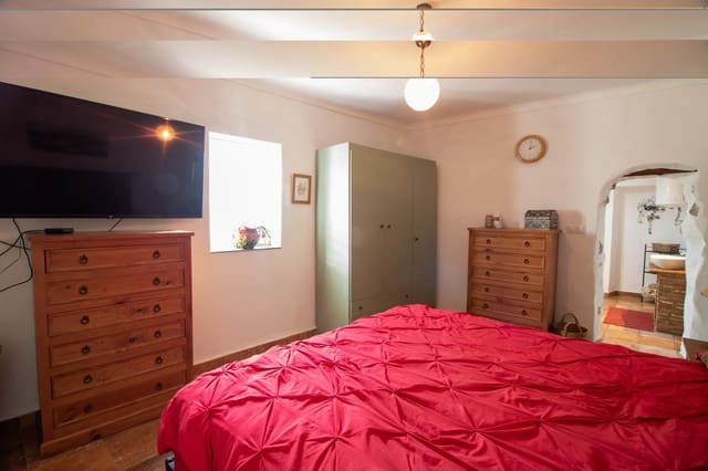 2 sypialnia Finka/Dom wiejski na sprzedaż w El Chorro, Alora z basenem - 228 000 € (Ref: 8735238)