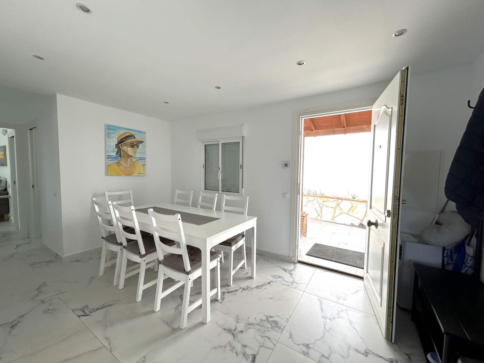 5 makuuhuone Huvila myytävänä paikassa El Chaparral mukana uima-altaan 
autotalli - 1 420 000 € (Ref: 8759567)