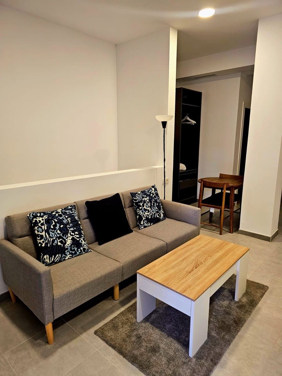 Apartamento de 3 habitaciones en Torremolinos en venta con piscina garaje - 695.000 € (Ref: 8786067)