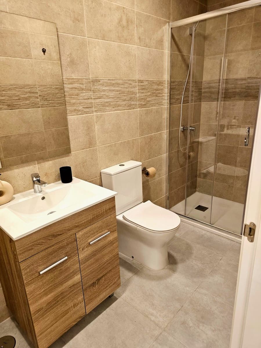 Apartamento de 3 habitaciones en Torremolinos en venta con piscina garaje - 695.000 € (Ref: 8786067)