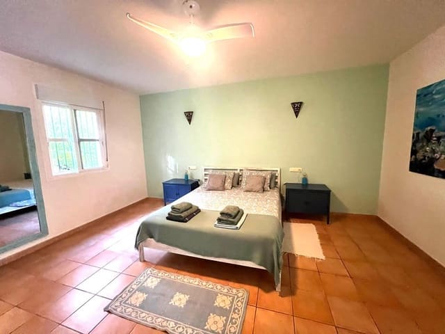 4 sypialnia Finka/Dom wiejski na sprzedaż w Coín z basenem garażem - 530 000 € (Ref: 8817221)