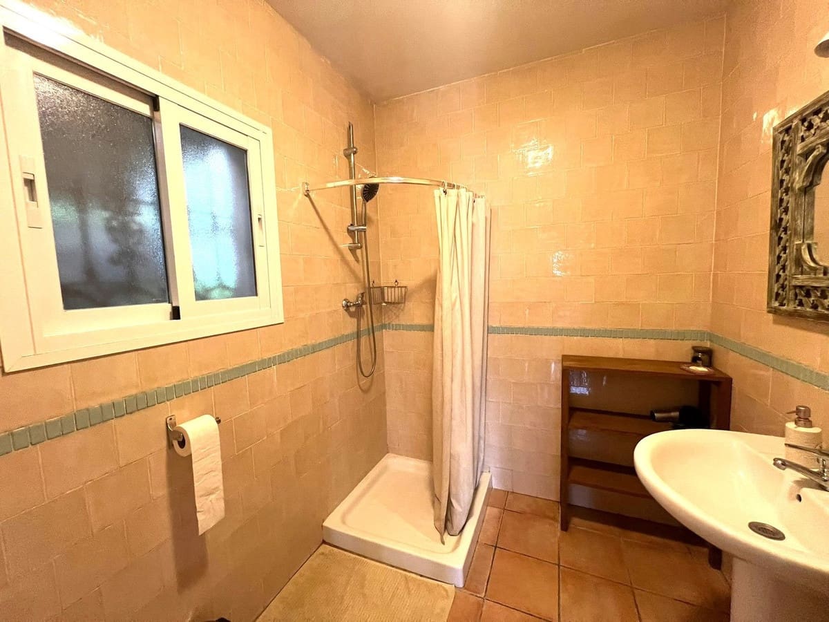 4 sypialnia Finka/Dom wiejski na sprzedaż w Coin z basenem garażem - 530 000 € (Ref: 8817221)