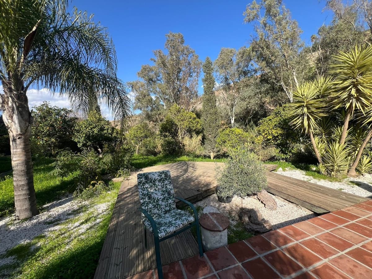 4 sypialnia Finka/Dom wiejski na sprzedaż w Coin z basenem garażem - 530 000 € (Ref: 8817221)