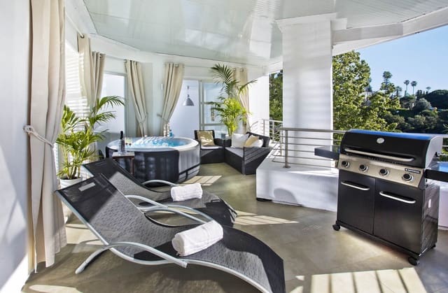 8 slaapkamer Villa te koop in Marbella met zwembad garage - € 1.995.000 (Ref: 8840730)